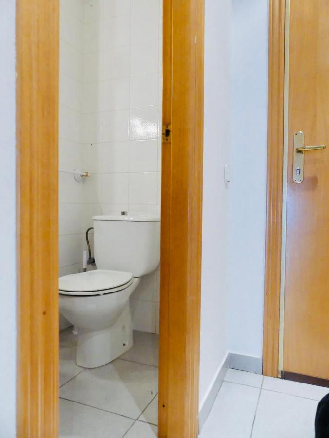 Confortable Pis En Ple Centre De Vic Aptgarbi エクステリア 写真