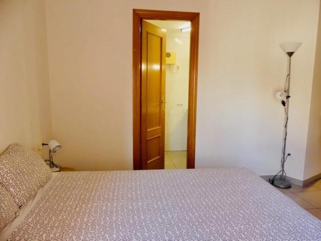 Confortable Pis En Ple Centre De Vic Aptgarbi エクステリア 写真